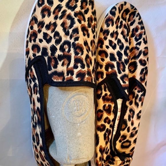 NWOT Leopard Print Loafers - Picture 4 of 16